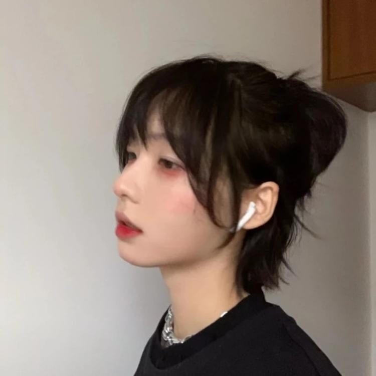 濑田宗次郎（身份：十刃最强、“天剑”、微笑的修罗） - 欧美电影中字在线观看 - 云端观看